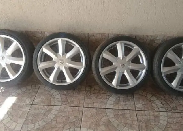 Rodas aro 17 zeradas