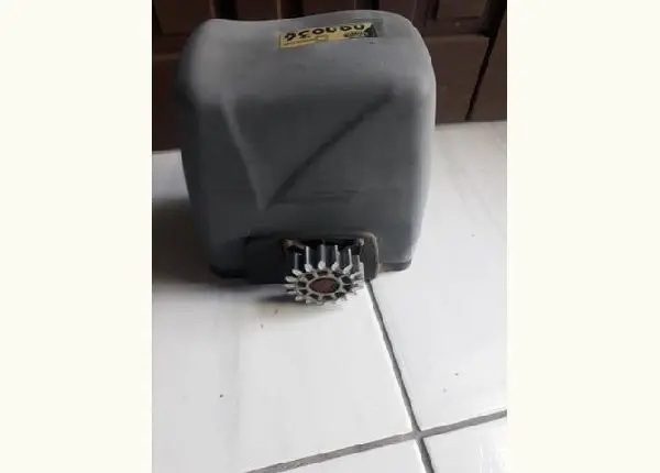 Motor