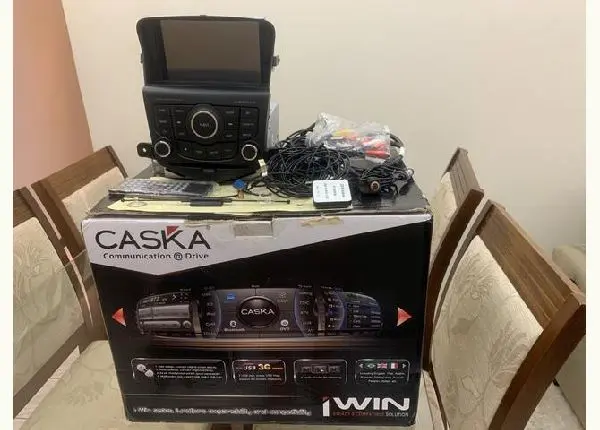 Central Multimidia Cruzer LT Caska + Câmera de Re