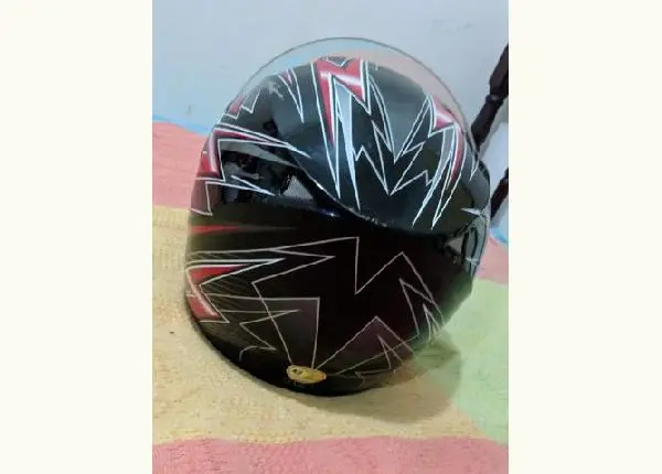 Vendo Capacete HJC - Não Aceito Trocar - Número Para Contato Ou WhatsApp - 98732 - 8713