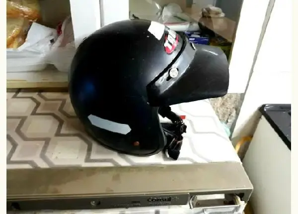 Capacete