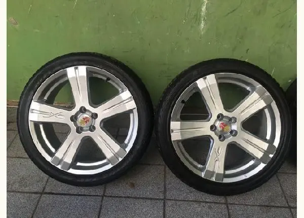 Rodas liga leve aro 18 com pneus aceito cartões e trocas