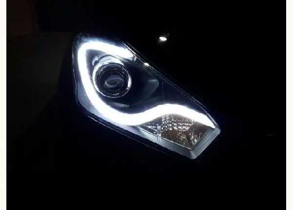 Farol Led + Projetor HB20