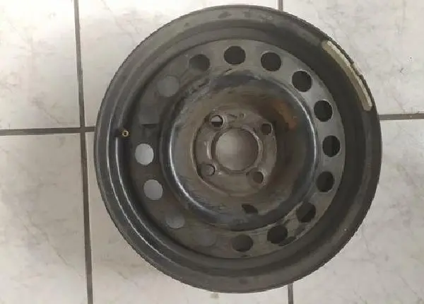 Roda de ferro 14 Renault ou Volkswagen