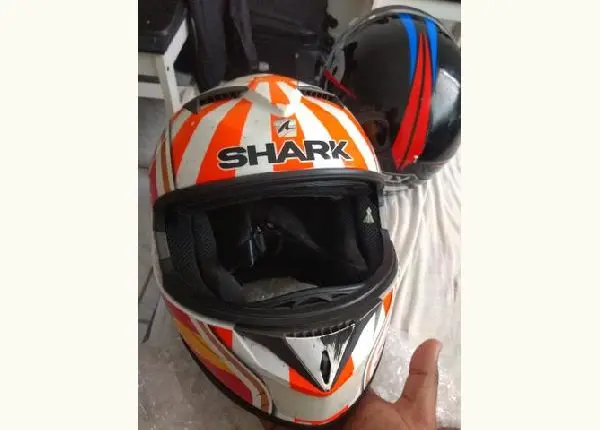 Capacete S700. usado