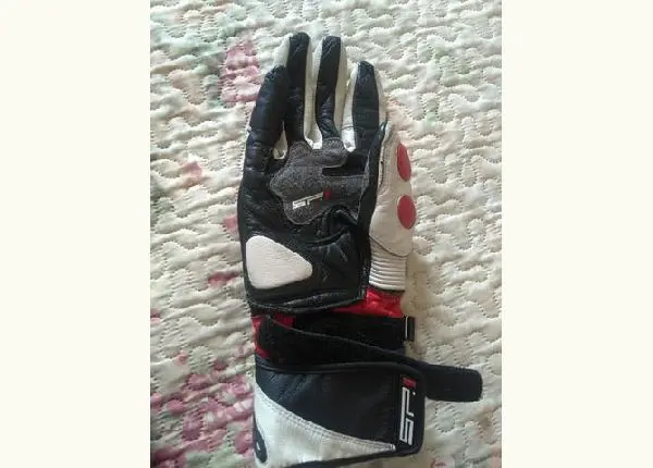 Luva para moto