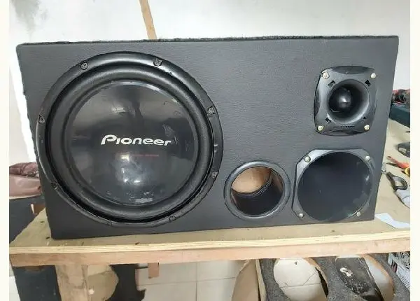 Caixa trio 250 cada