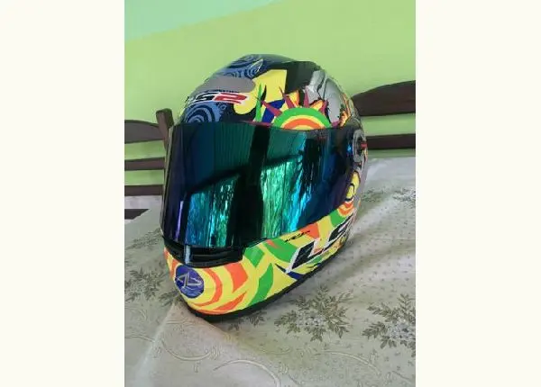 Capacete ls2