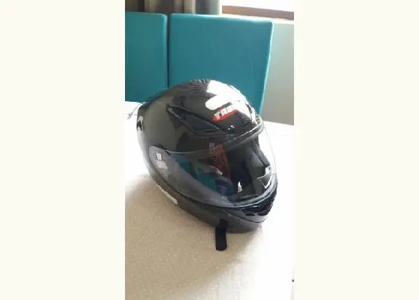 Capacete Fibra de Carbono Número 58