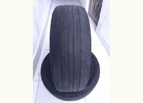 2 pneus originais Hi Fly pouco uso 185/60 r15