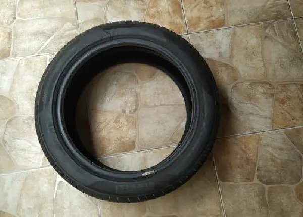 Pneu pirelli cinturato meia vida 225/45 R17 60 reais