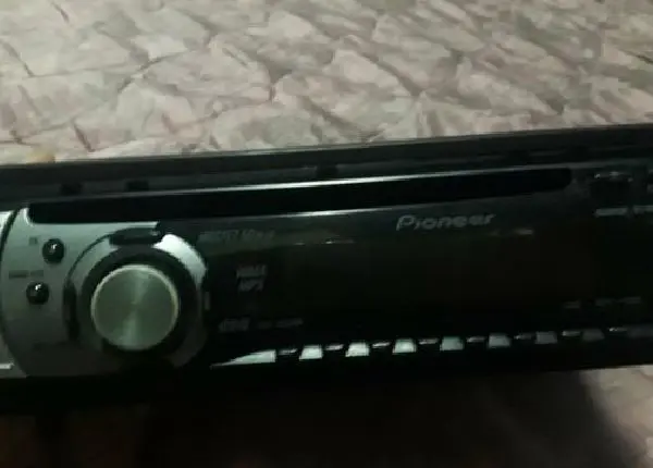 Som Pioneer