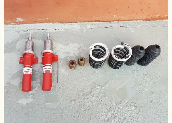 Suspensão a rosca gol Voyage G5 G6