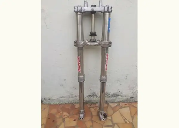 Suspensao yamaha yzf250 motocross