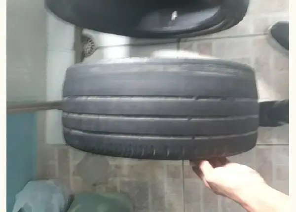 Pneus pra quebrar um galho