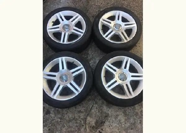 Jogo de rodas 17 multi furos 5x100 e 5x108 com pneus