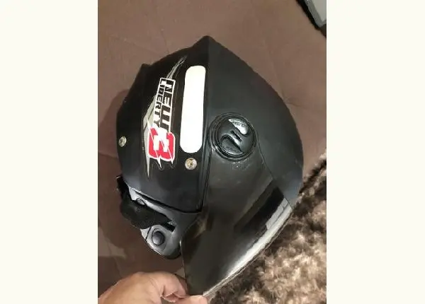 Capacete