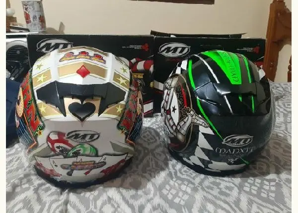 Capacete Zero