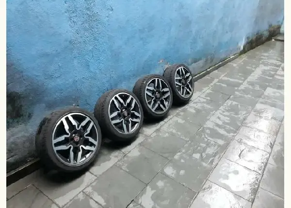Rodas 17 fiat ideia