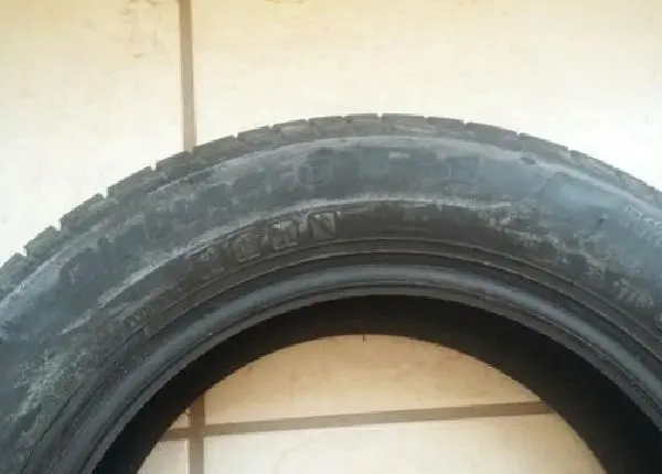 Pneu 175/65 R14