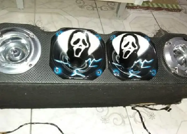 Tampão Personalizado Corsa Hatch