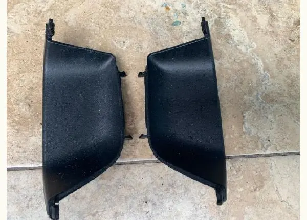 Acabamento forro porta dianteiro ford new fiesta original cada 30 reais