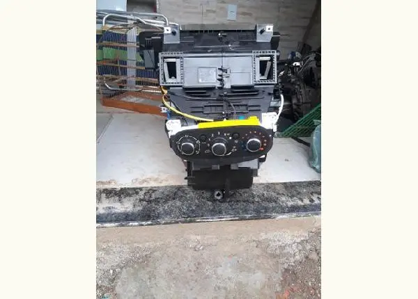 Caixa evaporadora evaporizadora renault sandero logan 2019 muito zero completa serpentina