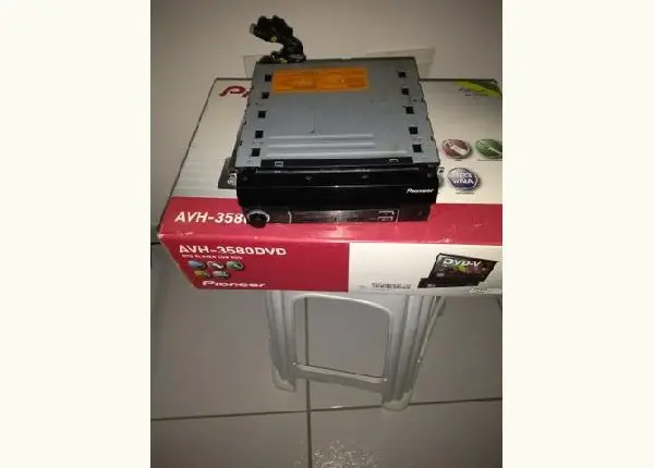 Promoção !! só hoje DVD pionner de 7 tela retrátil!