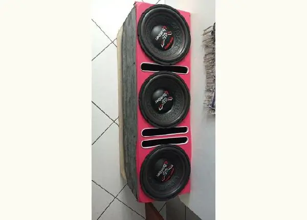 Vendo ou troco por falante de 15 ou HD 3000