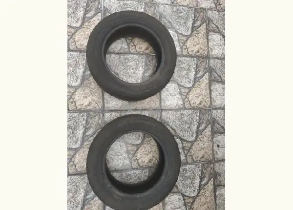 2 pneus
