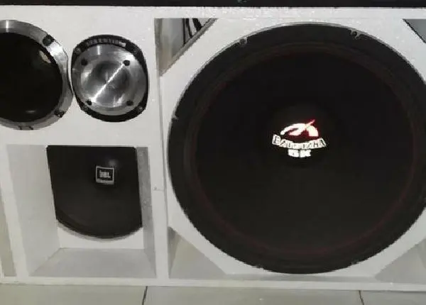 Caixa trio top nova tudo novo