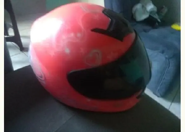 Capacete