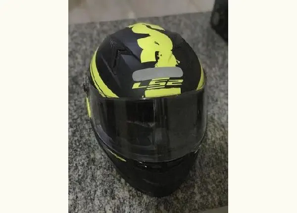 Capacete