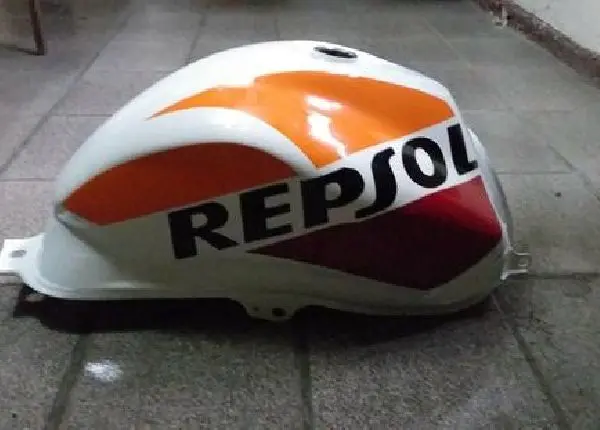 Tanque de combustível CB 300