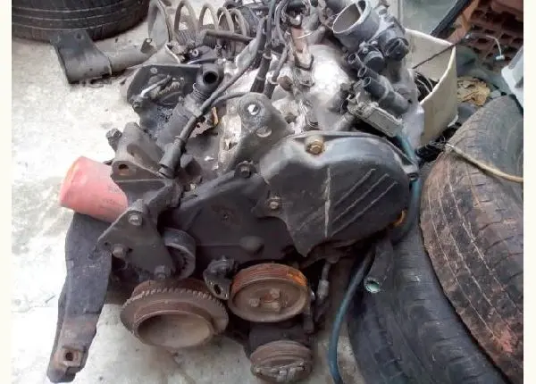 Vendo motor parcial do Palio 97 1.0