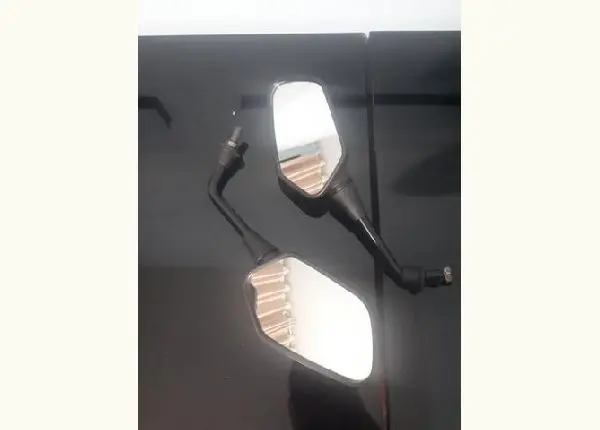 Retrovisor Original CB300