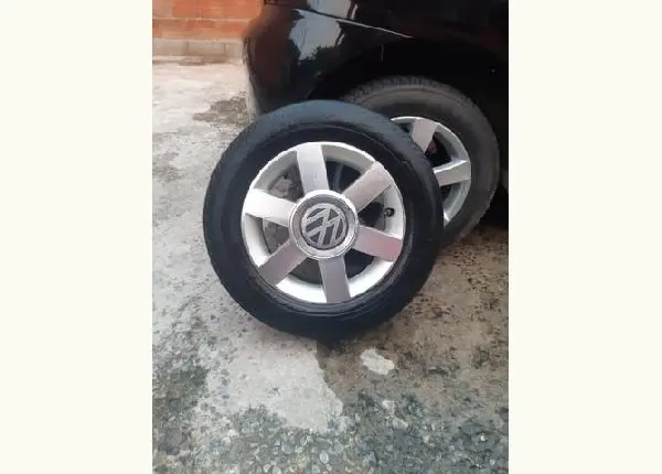 Roda de liga leve aro 14