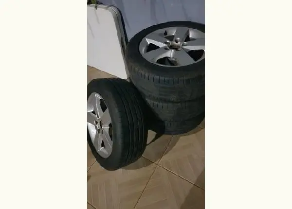 Roda Aro 16 pra ir logo
