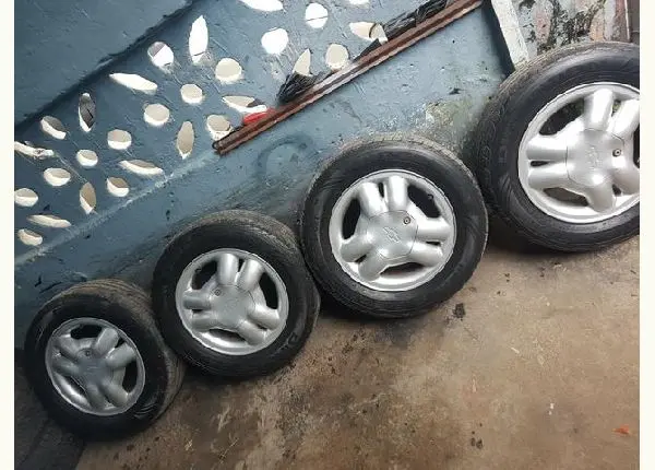 Rodas aro 14 do corsa gsi