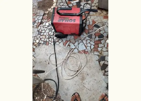 Máquina de solda