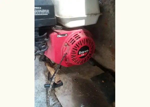 Vendo motor barco 7.0 branco