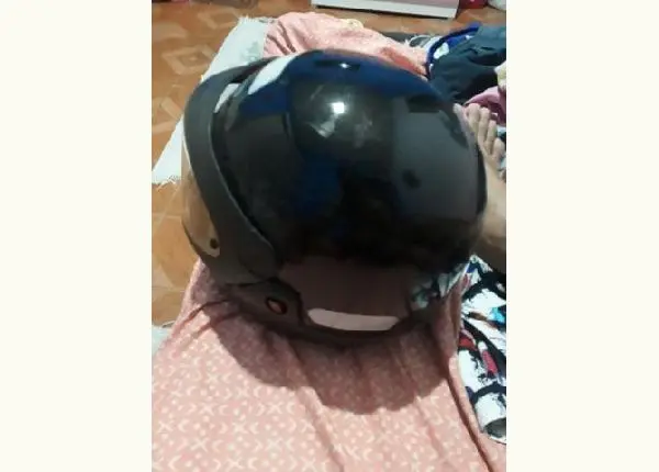 Capacete