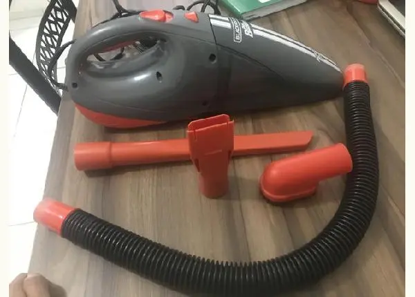 Aspirador Portatil para Carro Black+Decker