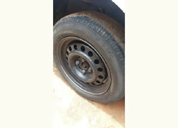 Troco aro 14 por aro13 com pneus