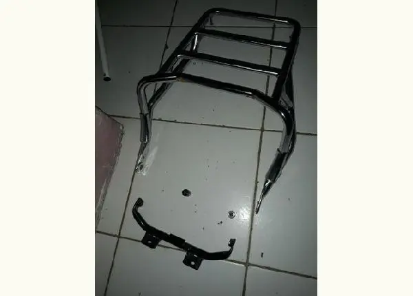 Grelha da cargo 160