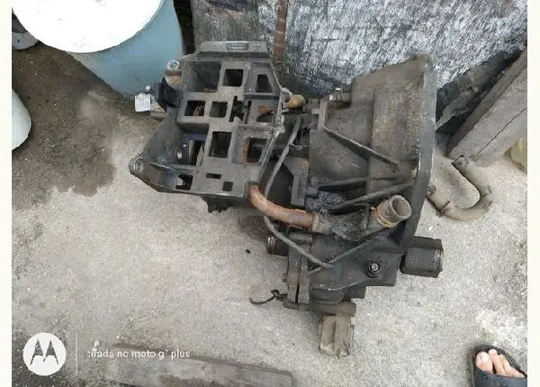 Peças Ford Ka e fiesta Zetec rocam 1.0 8v motor. caixa de marcha. cabeçote. farol