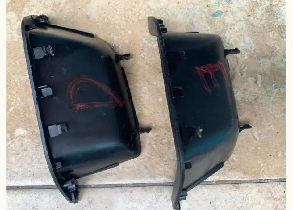 Acabamento forro porta dianteiro ford new fiesta original cada 30 reais