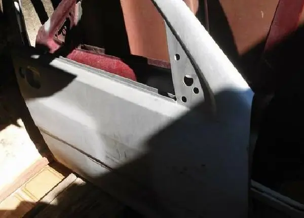 Porta Verona 94, Escort Guaruja e do Tempra