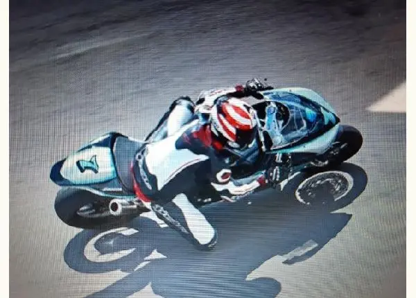 Carenagem pista F4