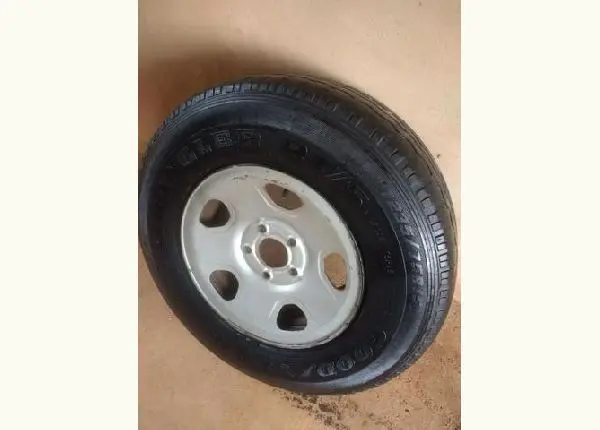 Roda montada de S10 235/70/15